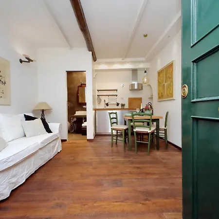 Ych-pretty Flat Close Pantheon Apartment